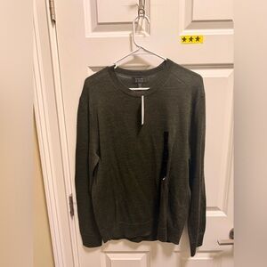Mens Banana Republic 100% Merino Wool Sweater NWT
